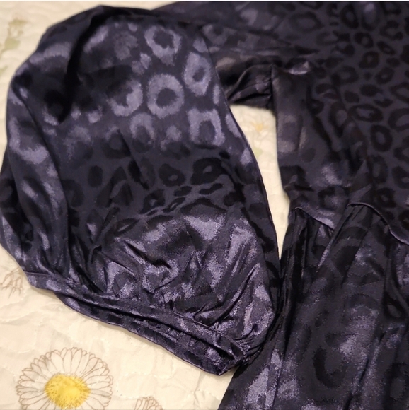 🙊 3/$30 Umgee Navy Leopard Print Midi Dress - Picture 3 of 4